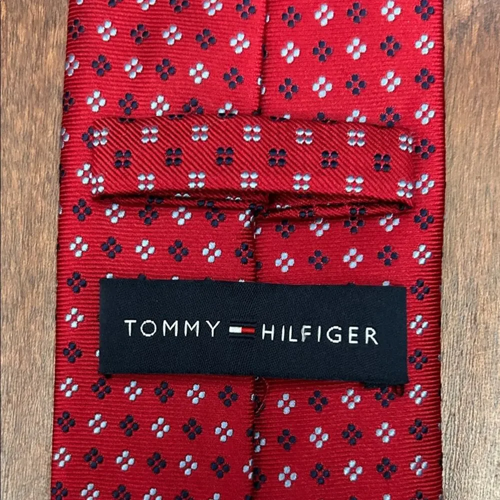 Tommy Hilfiger Men's Red Micro-Pattern 100% Silk Tie, Perfect for the Office